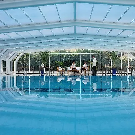 فندق Joli Park - Caroli 3*