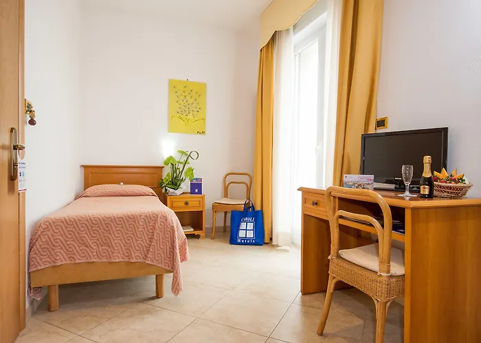 Joli Park - Caroli 3*