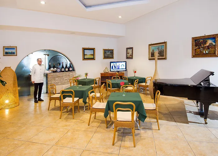 Joli Park - Caroli Hotel