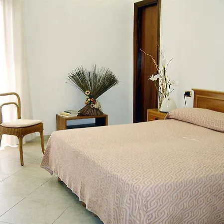 Joli Park - Caroli Szálloda 3*