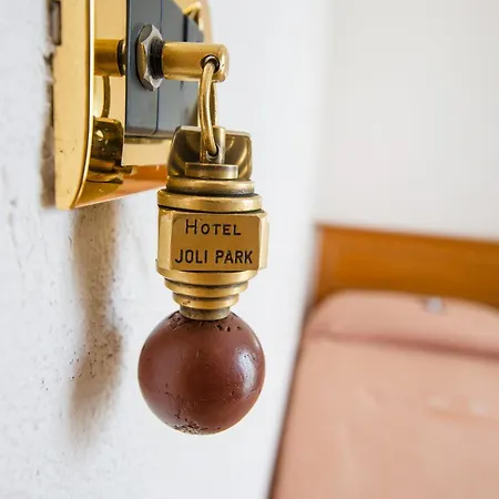 Joli Park - Caroli 3* Gallipolli