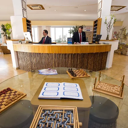 Joli Park - Caroli 3*