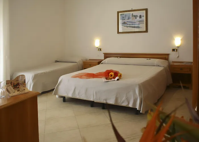 Ξενοδοχείο Joli Park - Caroli 3*