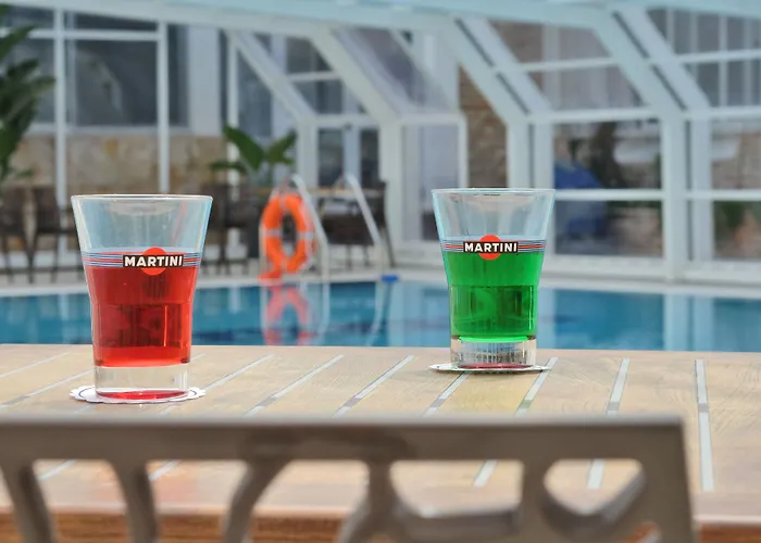 Joli Park - Caroli Hotel 3*